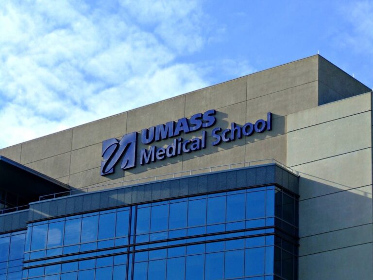 UMASS Medical School Streaming Testimonial for DiscoverVideo